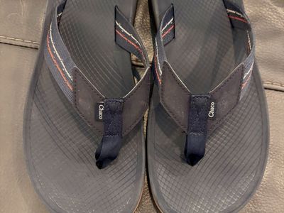 Chacos Mens Flip Flops Size 11