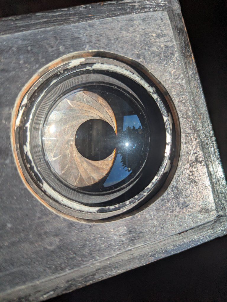Main image 11