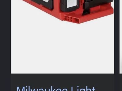 Milwaukee M18 PACKOUT LED Area Light with Built-In Charger
