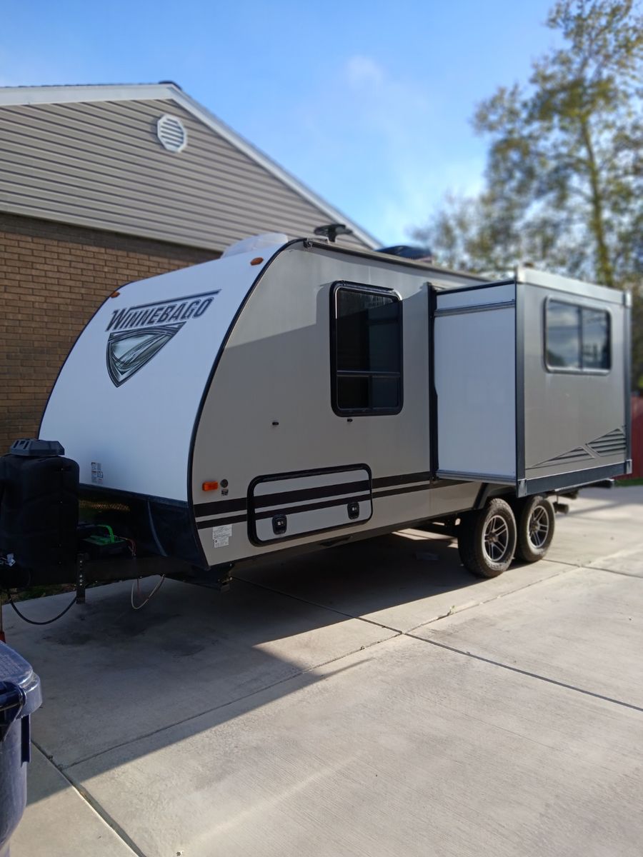 2020 winnebago trailer