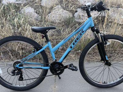 Trek 820 wSD