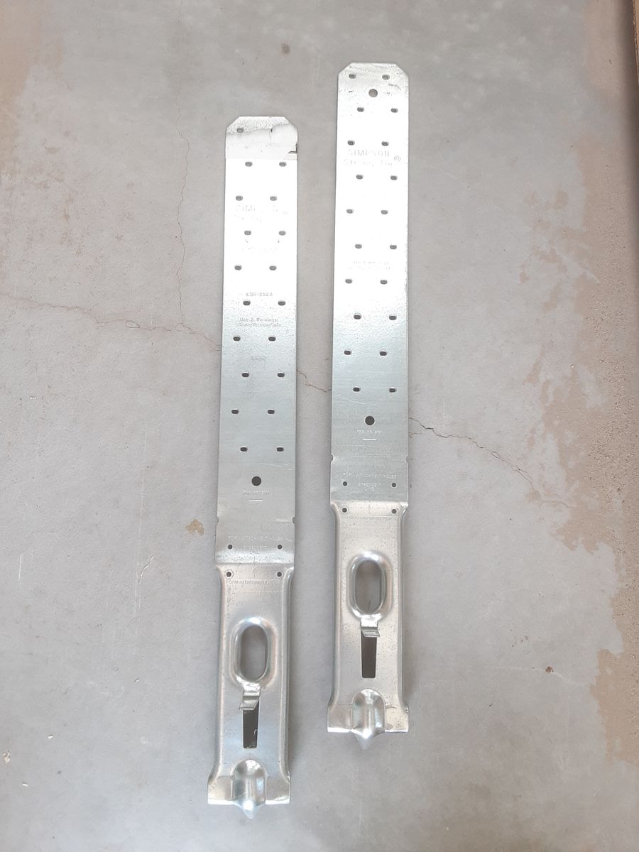 Simpson LSTHD8 Foundation Hold Down Strap Tie