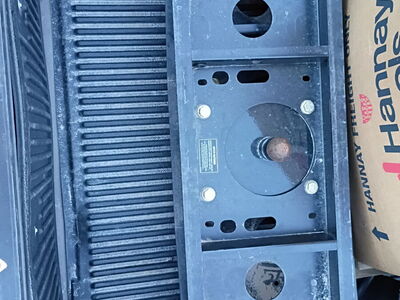 5th Wheel Hitch Mounting Plate & Ball