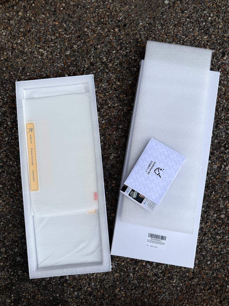 2025 Chevy Tahoe Tempered Glass Screen Protector kits