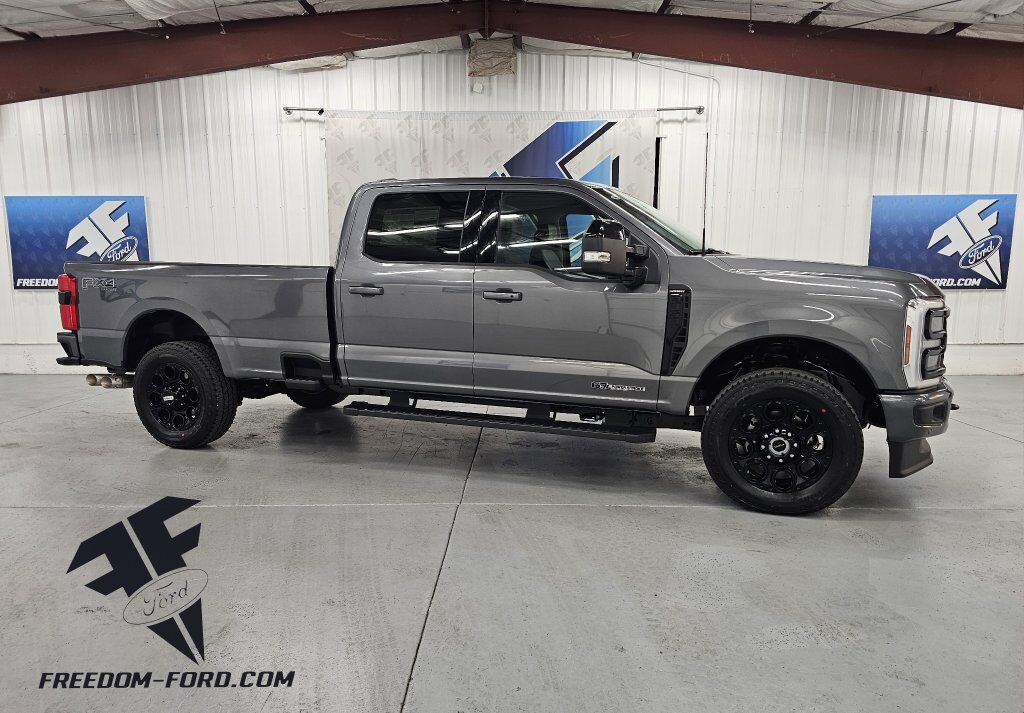 2026 Ford F-350 Super Duty Lariat