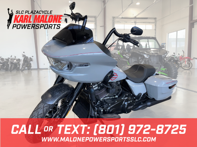 2024 Harley-Davidson® Road Glide Billiard Gray w/