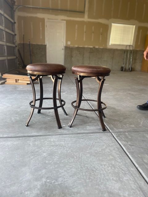 Bar Stools   A little worn Contact bet 8am and 8pm