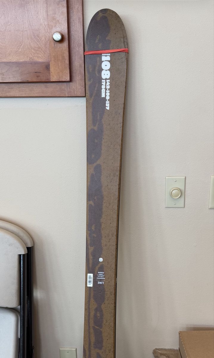 LINE Skis 108 Bacon