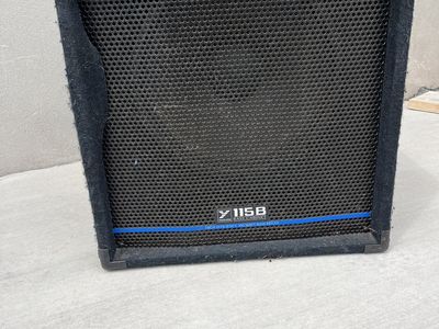 Base speaker