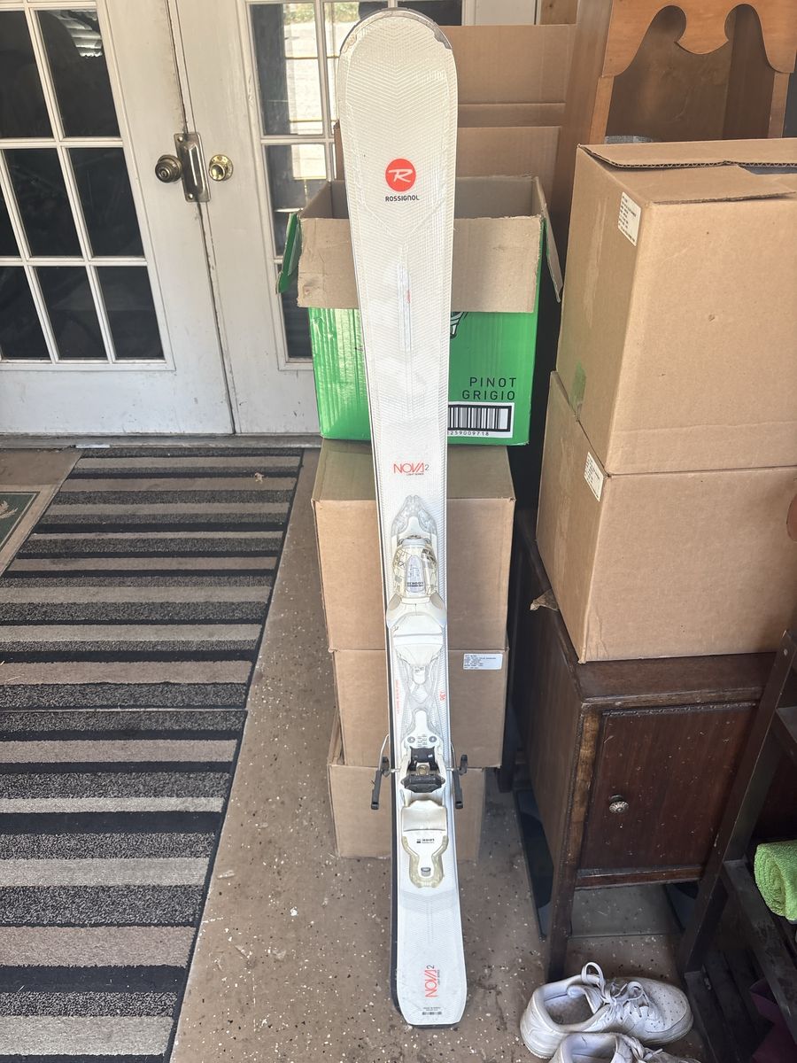 Rossignol Nova 2 Light Series Skis 136 cm with Integrated Bindings