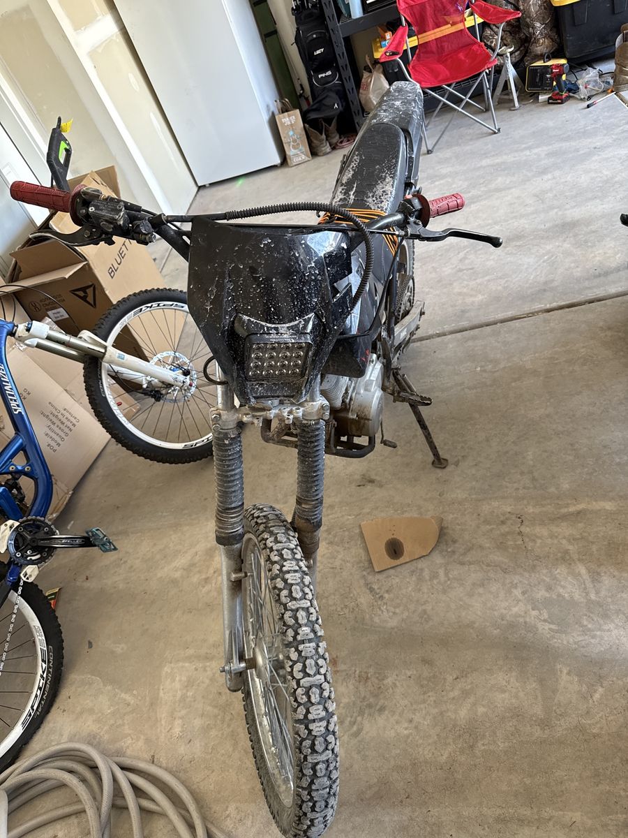 Chinese dirt bike