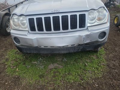 2005 JEEP GRAND CHEROKEE Base