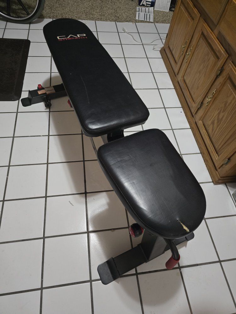 CAP Strength Adjustable Weight Bench - Black, Used - Ideal for Home Gym Workouts