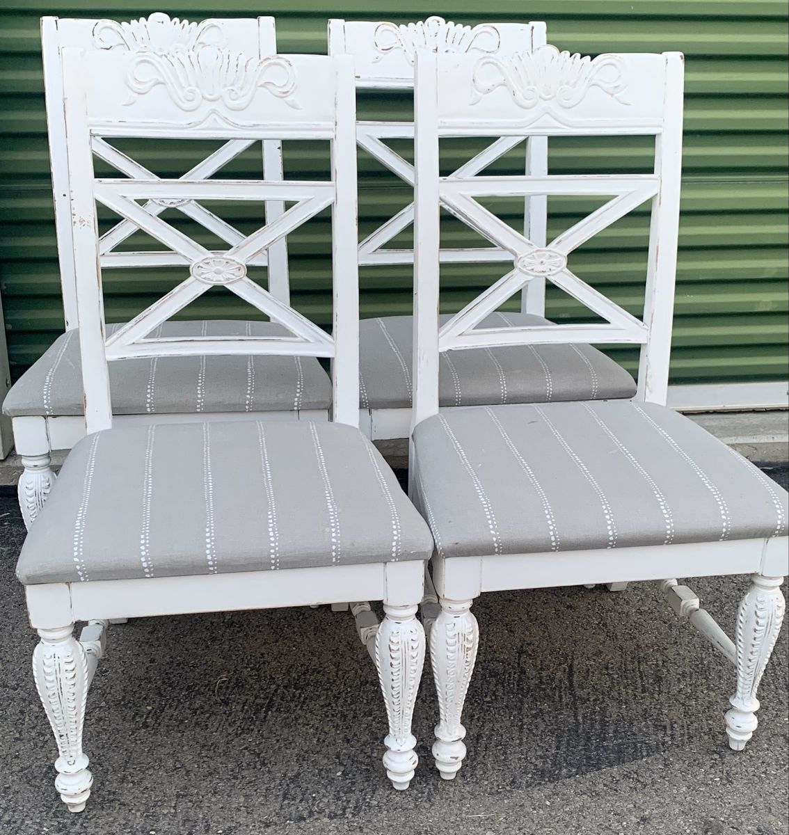 Vintage Farm-Style Solid Wood Dining Chairs (Set of 4)
