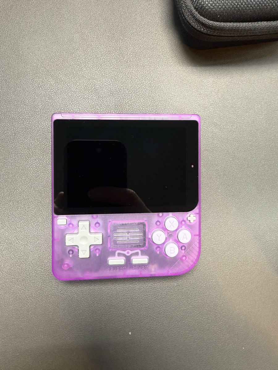 Powkiddy V10 Retro Game and Arcade handheld - Nintendo, Sega, MAME!