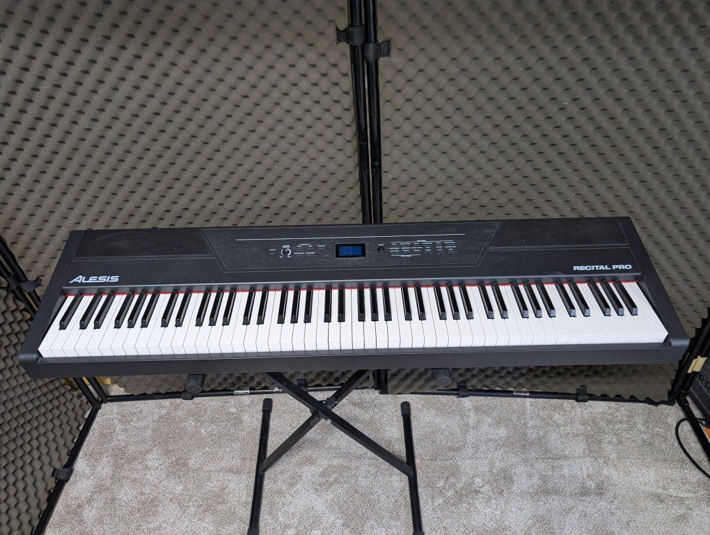 Alesis Recital Pro 88-Key Digital Piano with Stand and Case