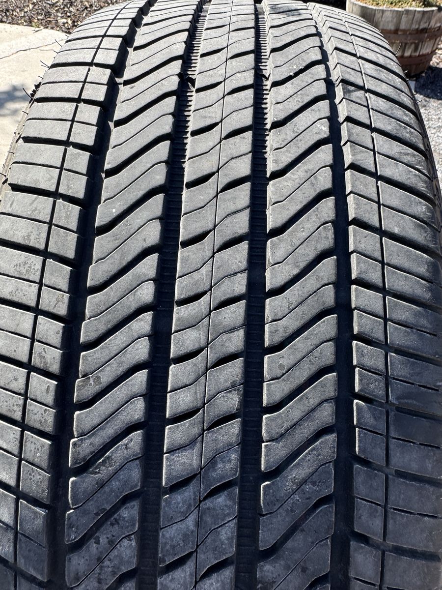4 Bridgestone Alenza AS 275/50/R22 M & S tires