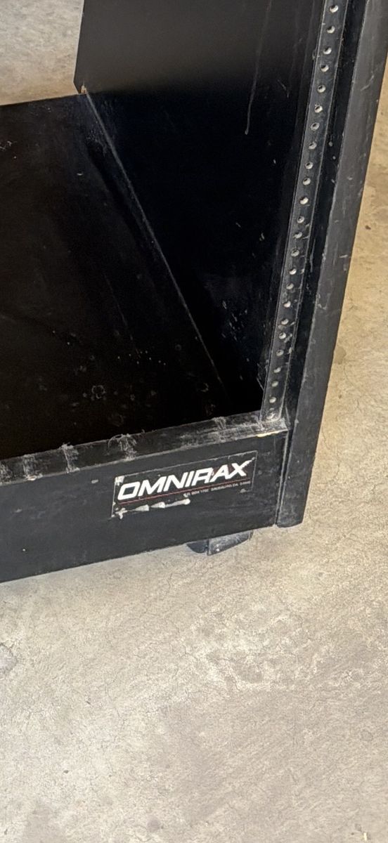 OMNIRAX Studio Rack Audio Equipment Rack Mount Shelf Black