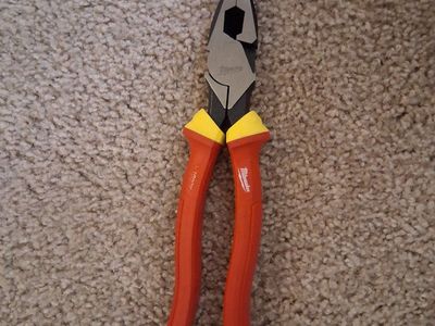 Milwaukee 1000V Insulated 9" Lineman's Pliers