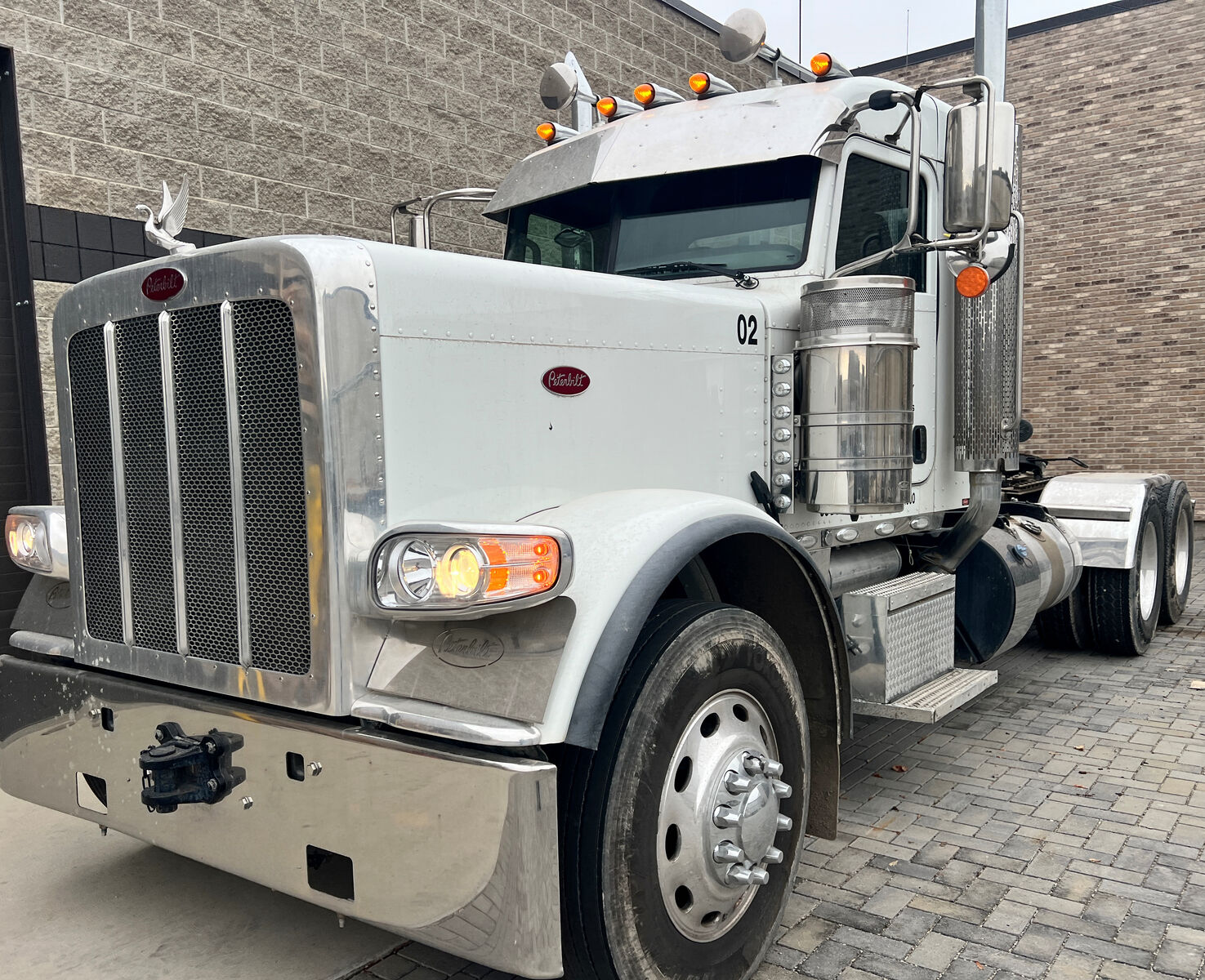 2023 Peterbilt 389 Dual Axle Day Cab Semi Tractor