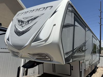 2017 Keystone Carbon Toy hauler