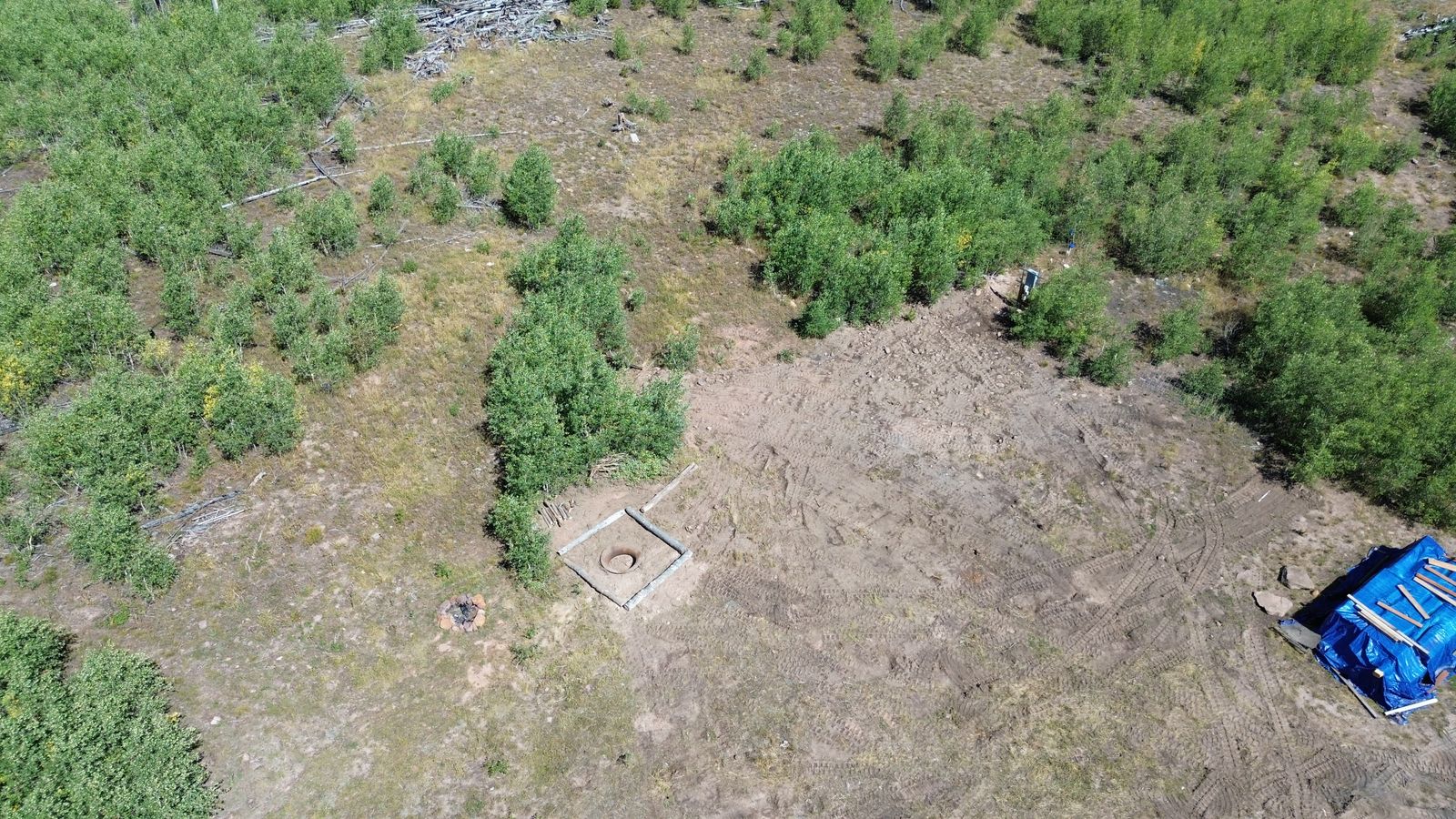 Main image 4
