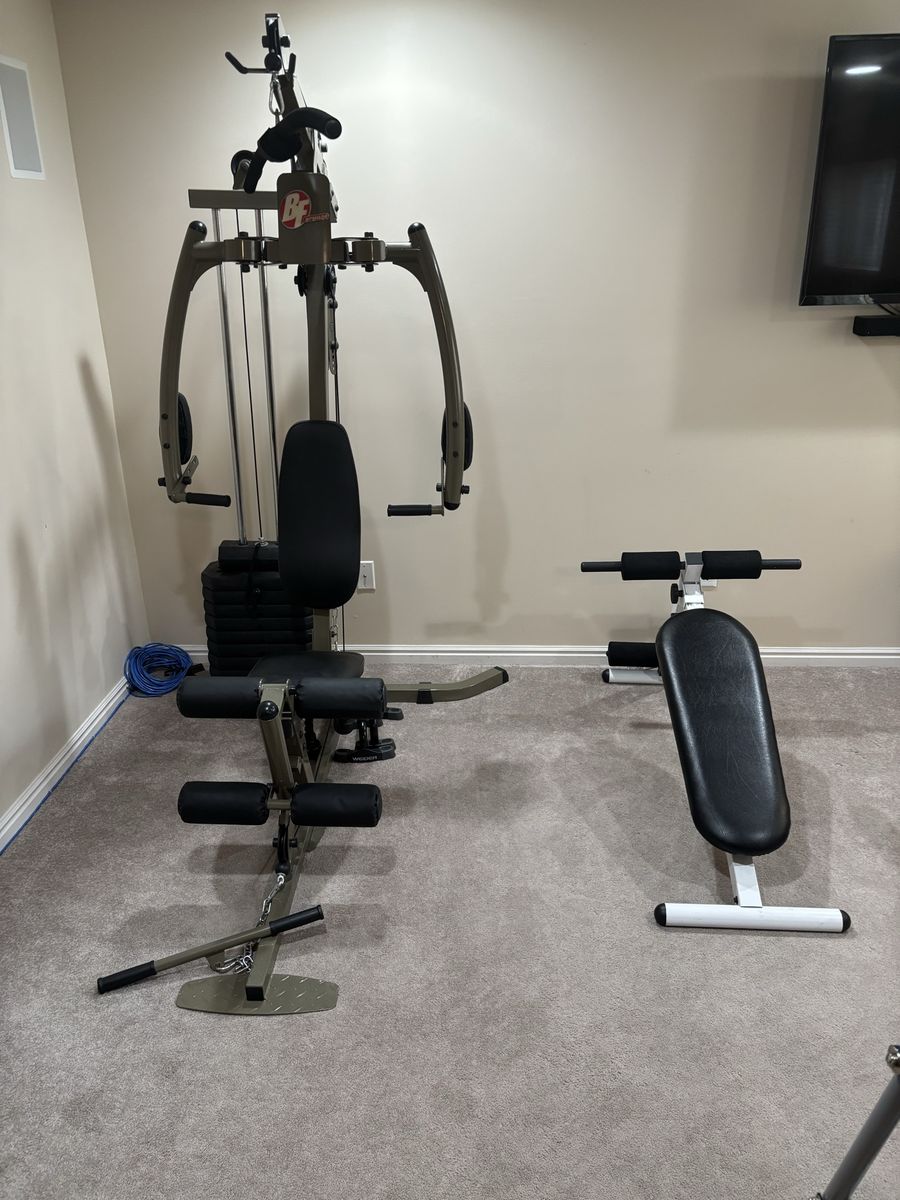Weight machine, welder 155 weight bench plus weight….350 or best offer for all of it in the picture