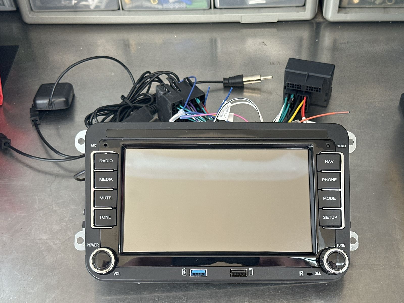 2014 VW Jetta Stereo Radio w/ Navigation & Bluetooth, CarPlay & More