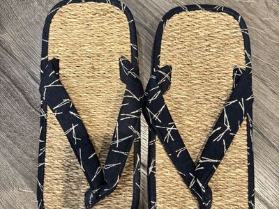 Hand Woven Tatami Japanese Slippers Brand New