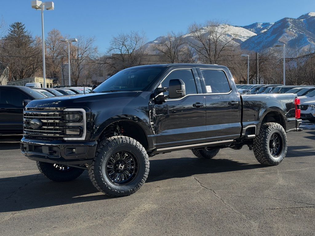 2025 Ford F-350 Super Duty Platinum