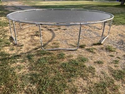 15ft Trampoline