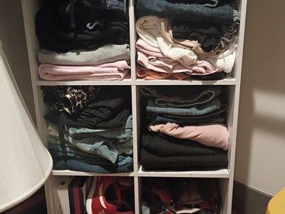 White 6-Cube Storage Organizer Shelf Unit
