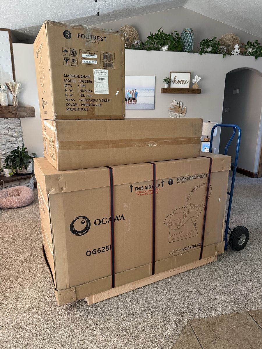 Ogawa zero Gravity Massage Chair