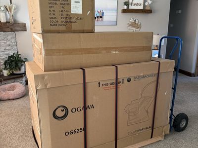 Ogawa zero Gravity Massage Chair