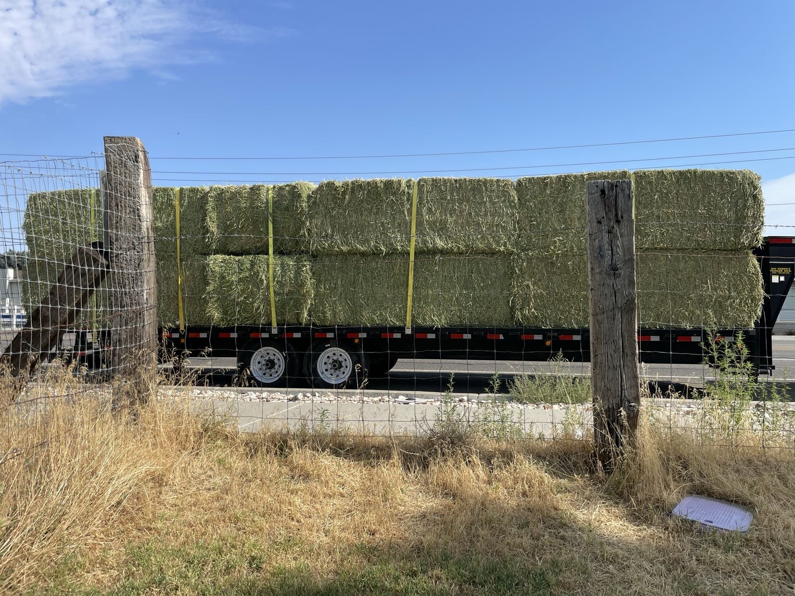 14 Bale Gooseneck Trailer Loads Delivered