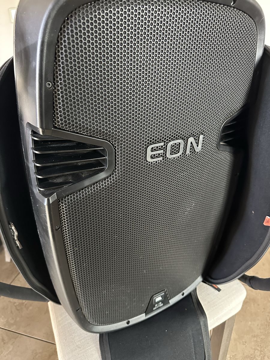 JBL Eon 515XT series powered speaker