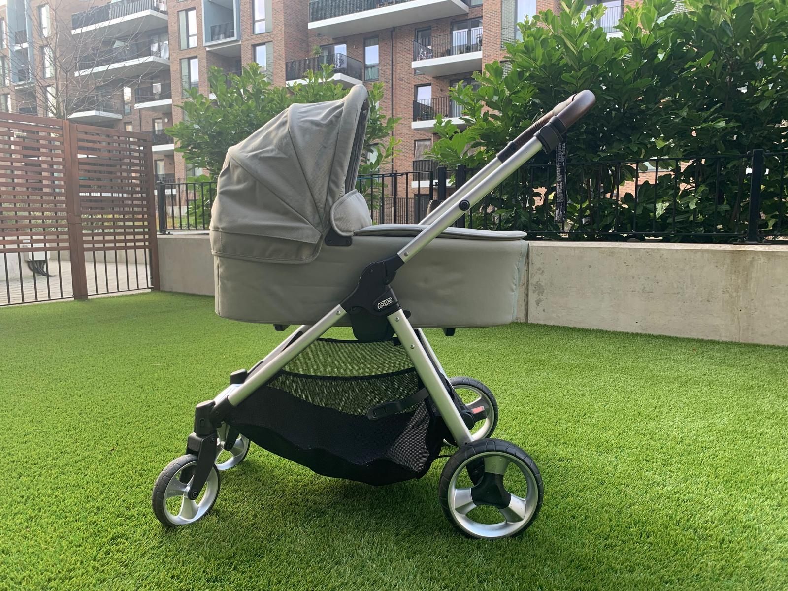 Mamas & Papas Ocarro Stroller and Bassinet Set - Grey