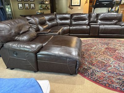 Large Brown Leather Sectional Sofa w/ Recliners & Cupholders - Good Condition