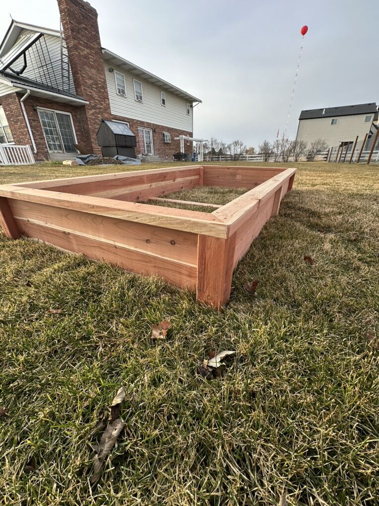 Redwood Grow Bed -Made to Order, Delivery Included