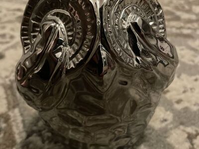 6 inch decorative silver tone owl