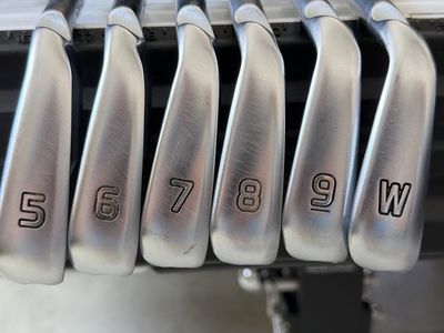 PING i525 Iron Set Black Dot 5-W Dynamic Gold 105 S300 6pc Stiff Excellent Condition
