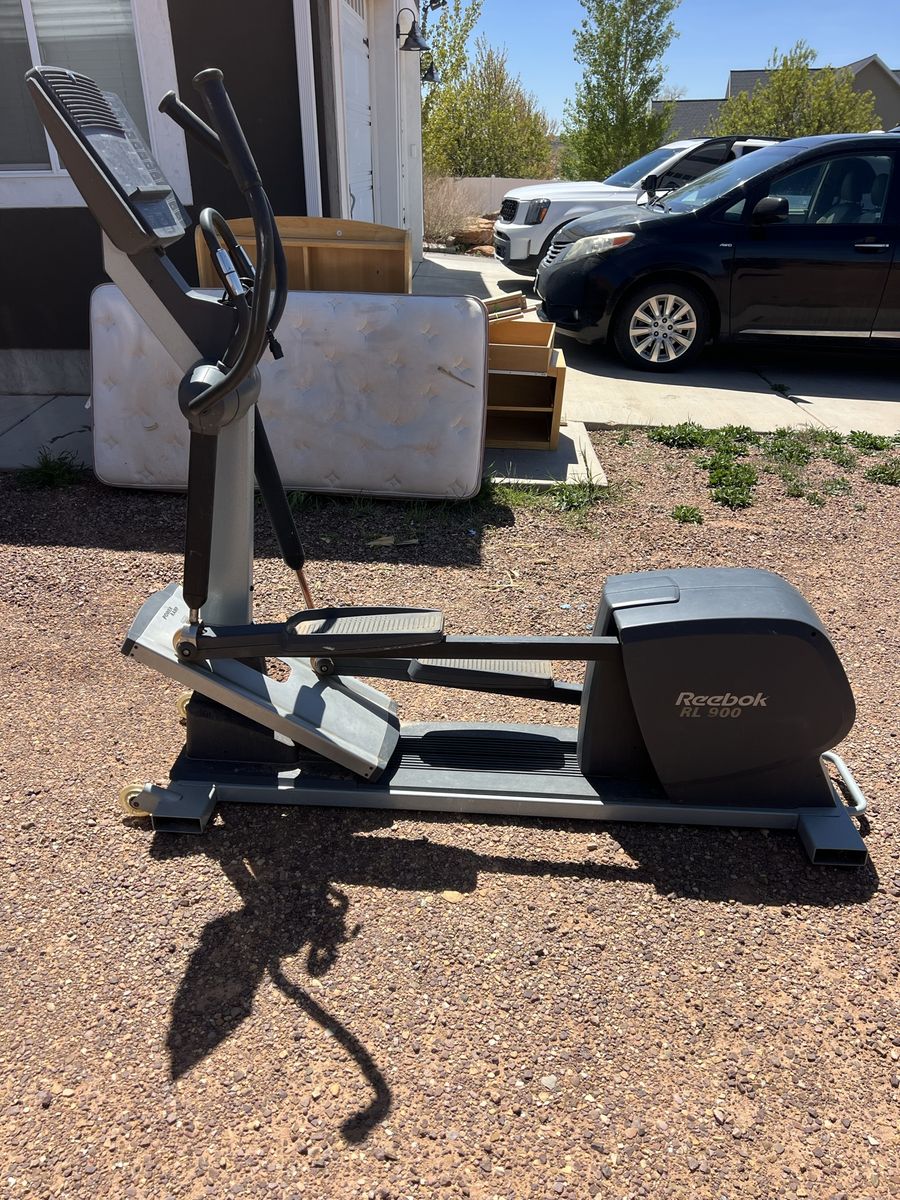 Reebok Elliptical machine