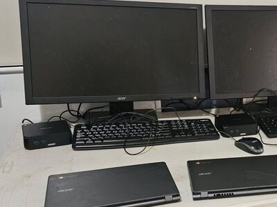 Asus CN60 Chromebox with keyboard, mouse, monitor