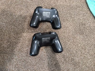 Nintendo switch controllers