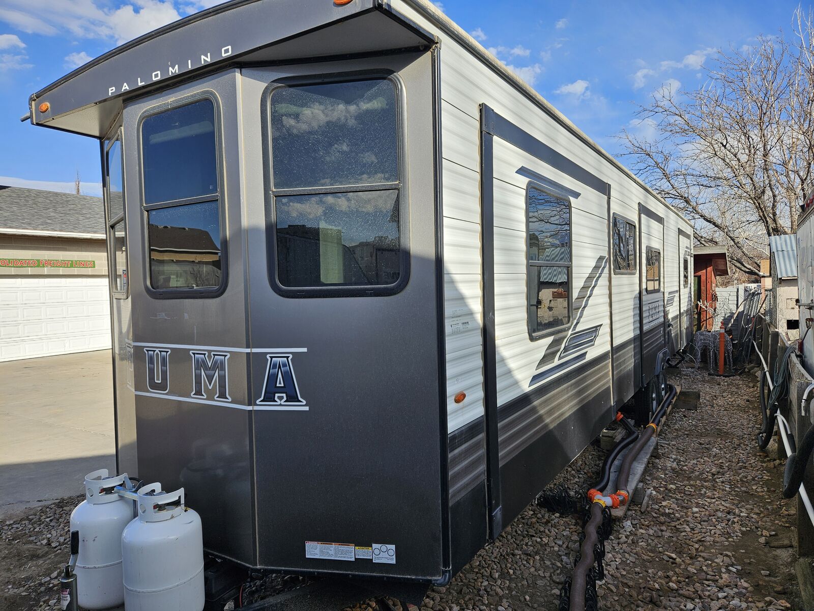 2023 PALOMINO PUMA 39FKL Destination Park Living