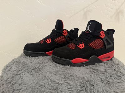 Air Jordan 4 Retro Thunder Red Black Sneakers Size 8