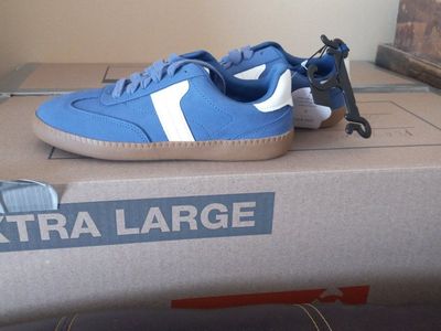 boy shoes