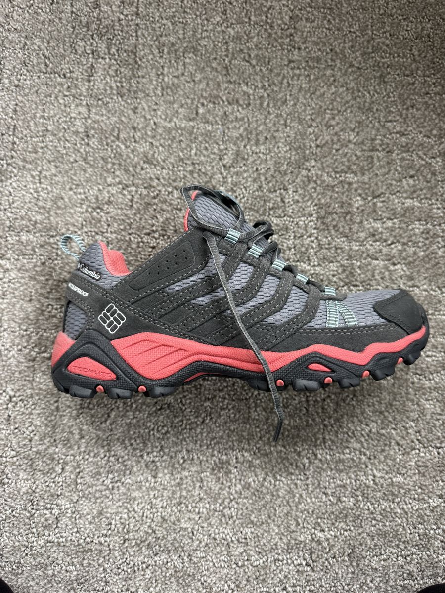 NEW Columbia Techlite Waterproof Hiking Shoe Sz 6