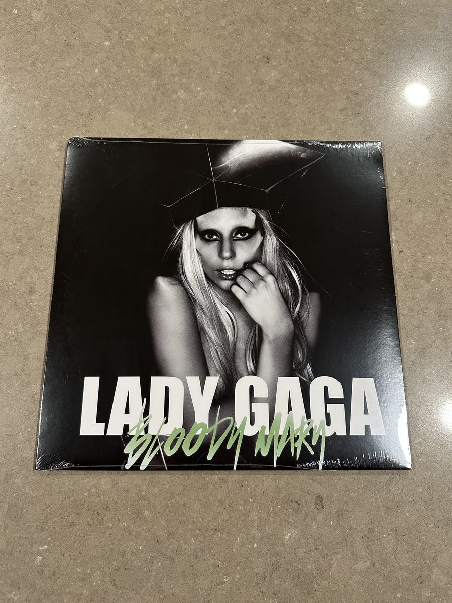Lady Gaga-Bloody Mary-Glow In Dark Vinyl-Damage