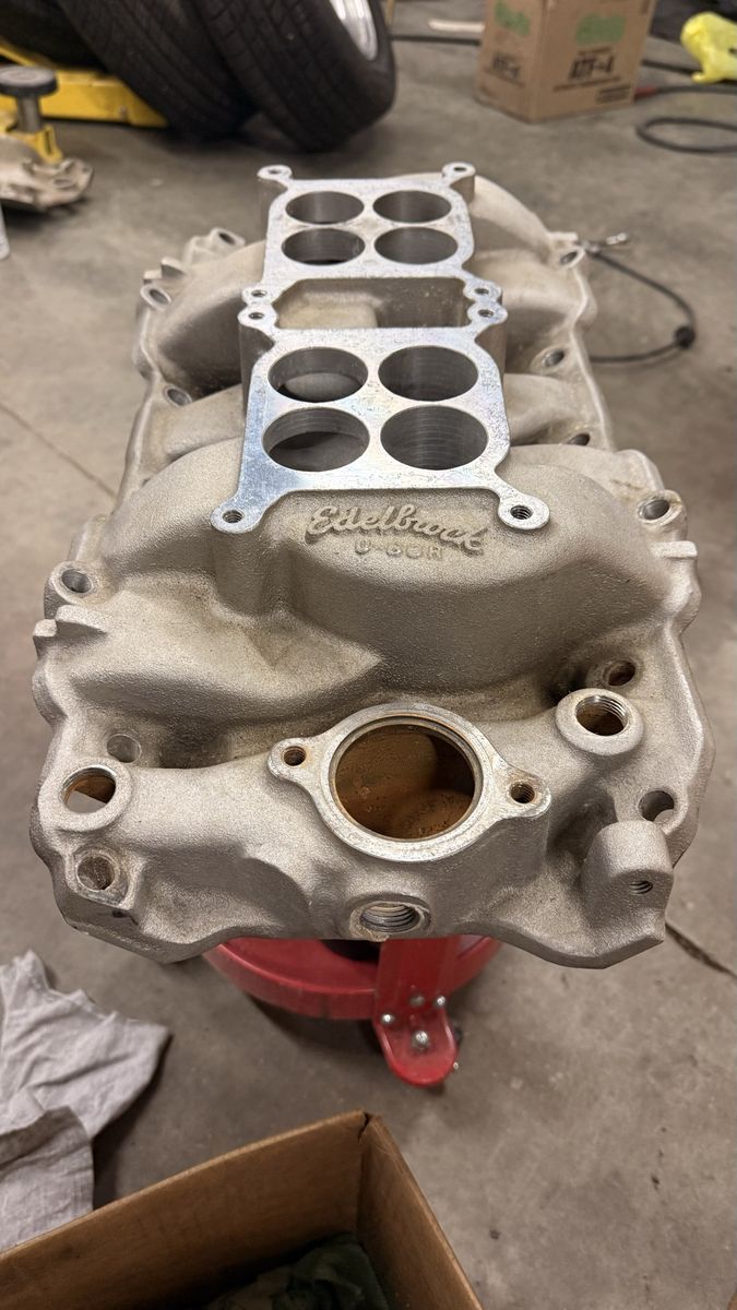 Edelbrock Rare C 66 R BB Chevy